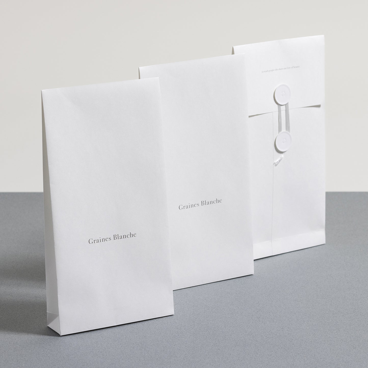 Graines Blanche オリジナルソックス(アイボリー)